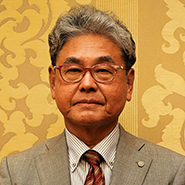 会長　中屋 裕仁